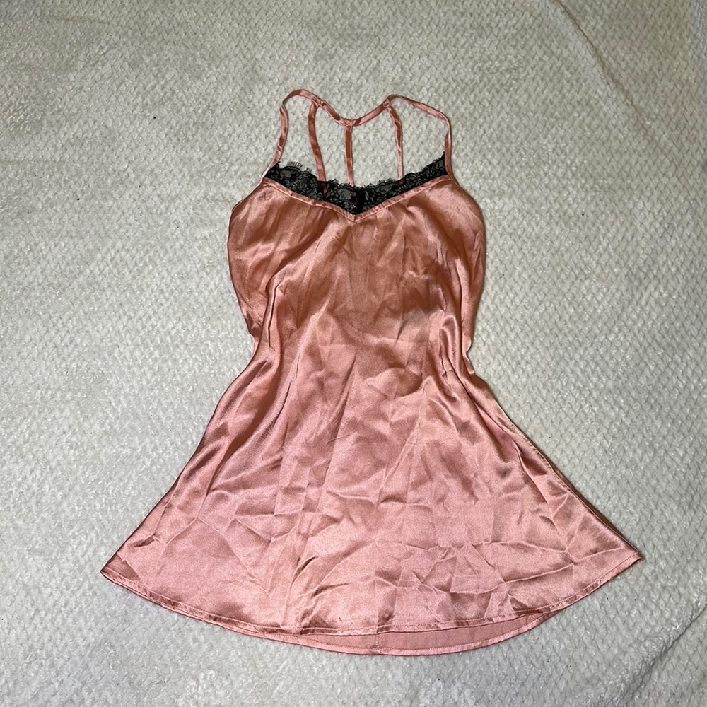 BOOHOO light pink and black lace silk nightie size small